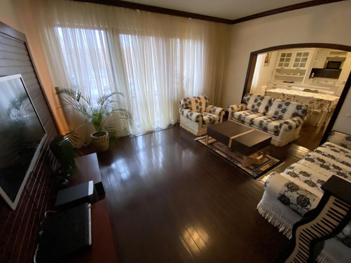 Pieno Piano Hotell Rivne Eksteriør bilde
