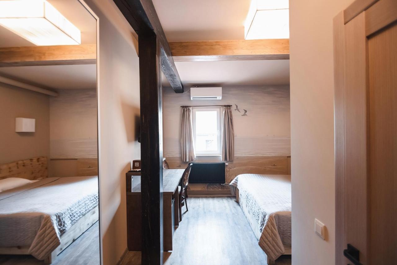 Pieno Piano Hotell Rivne Eksteriør bilde
