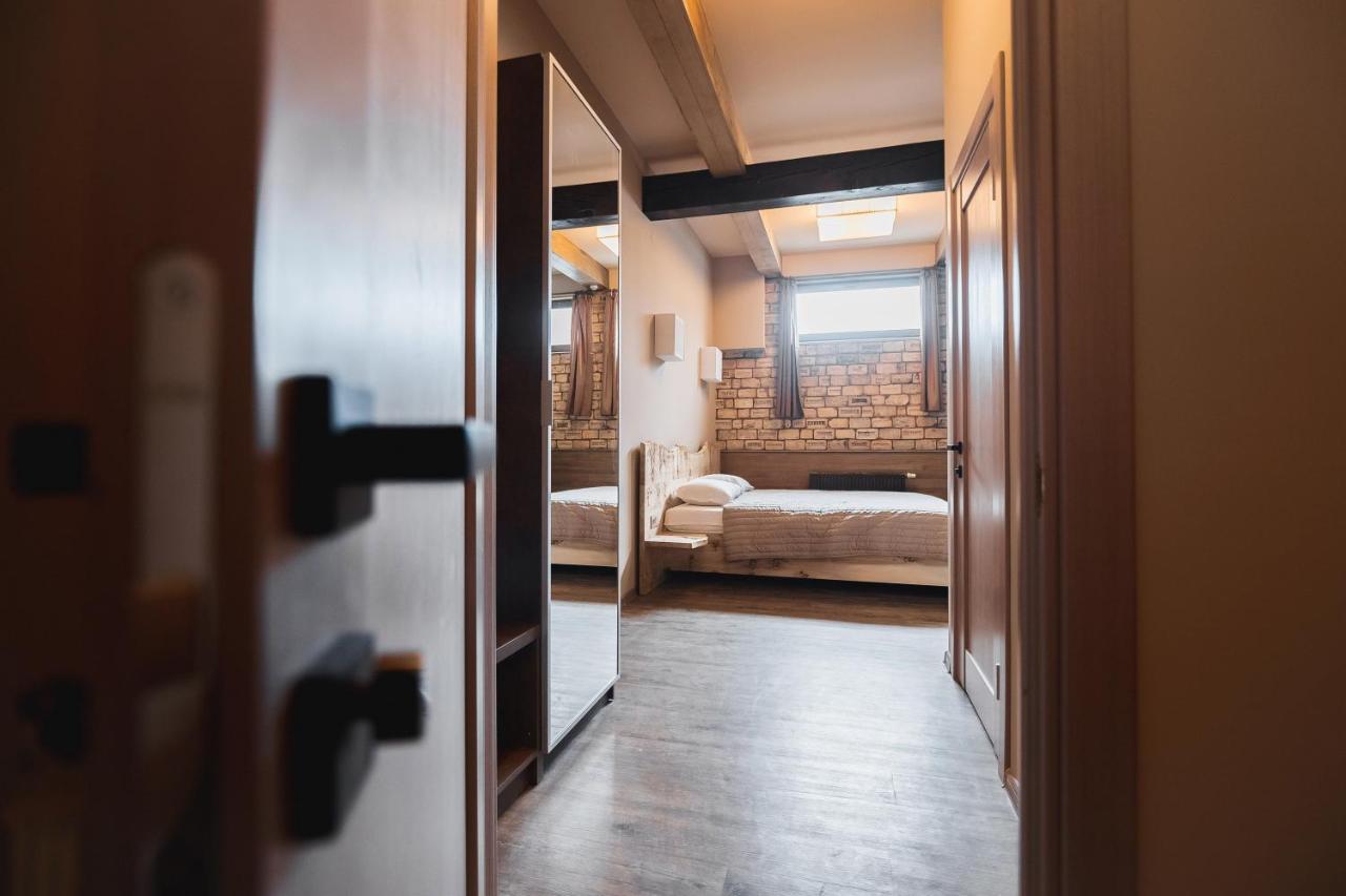 Pieno Piano Hotell Rivne Eksteriør bilde
