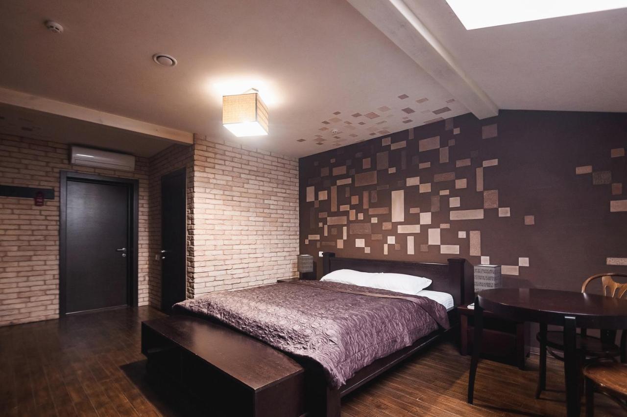 Pieno Piano Hotell Rivne Eksteriør bilde