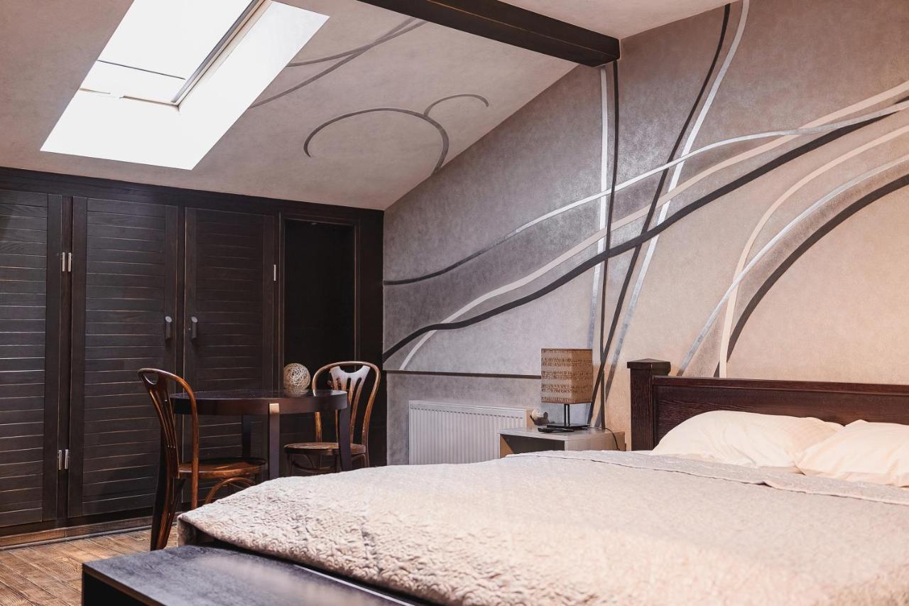 Pieno Piano Hotell Rivne Eksteriør bilde