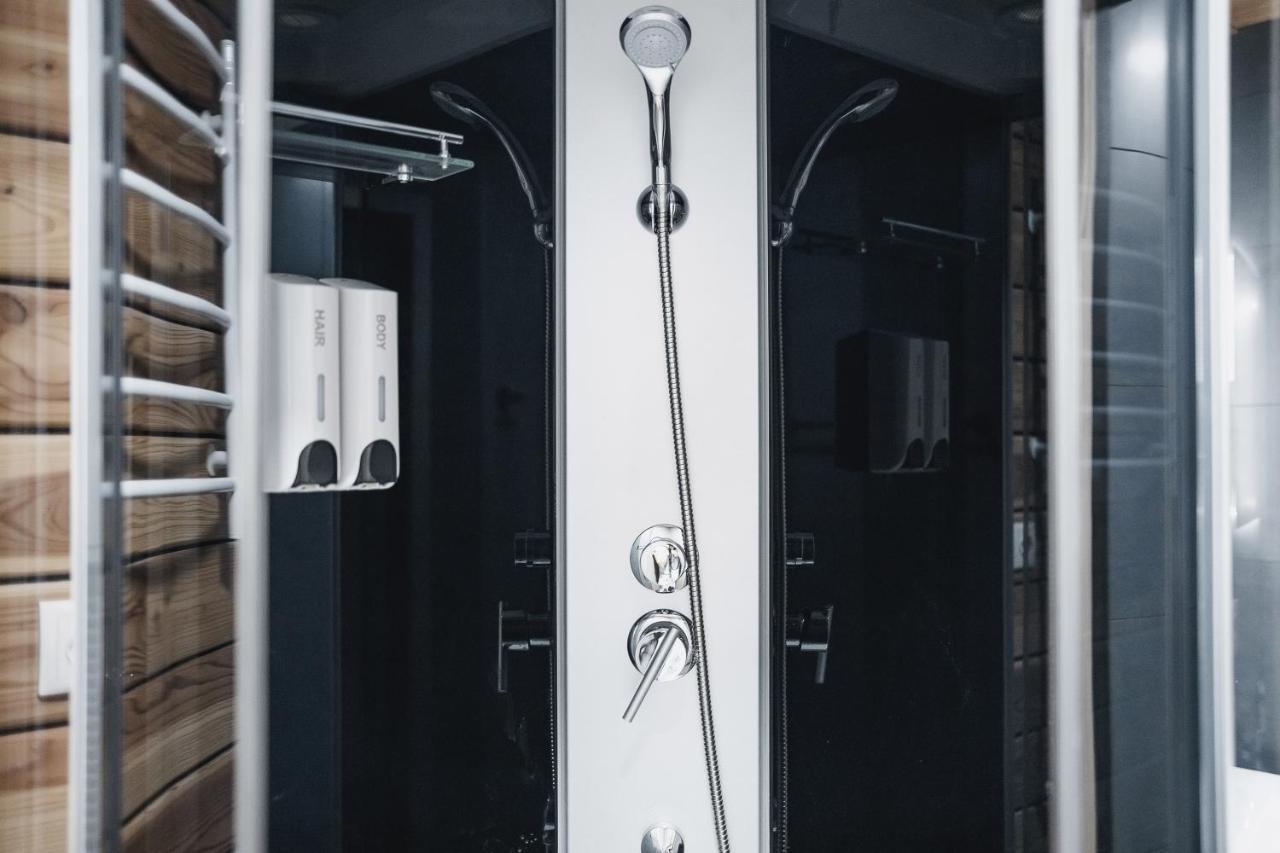 Pieno Piano Hotell Rivne Eksteriør bilde