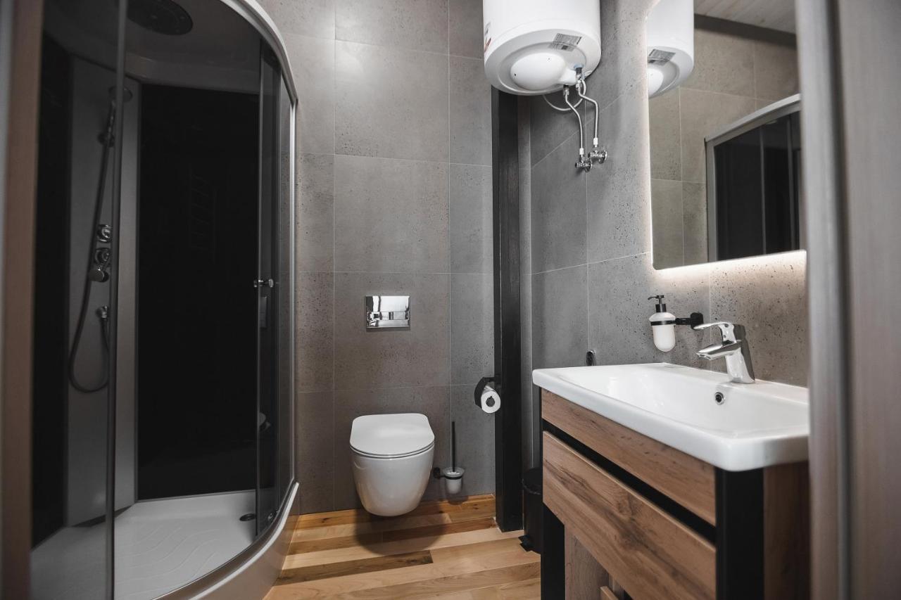 Pieno Piano Hotell Rivne Eksteriør bilde
