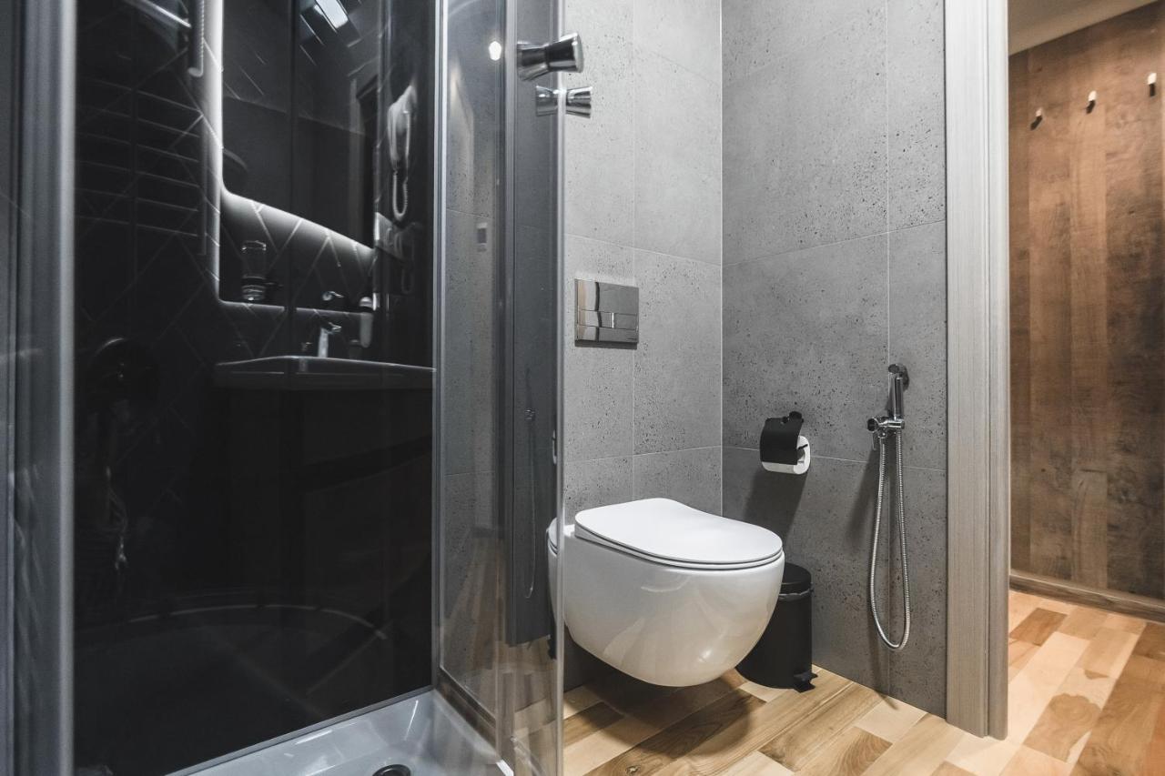Pieno Piano Hotell Rivne Eksteriør bilde